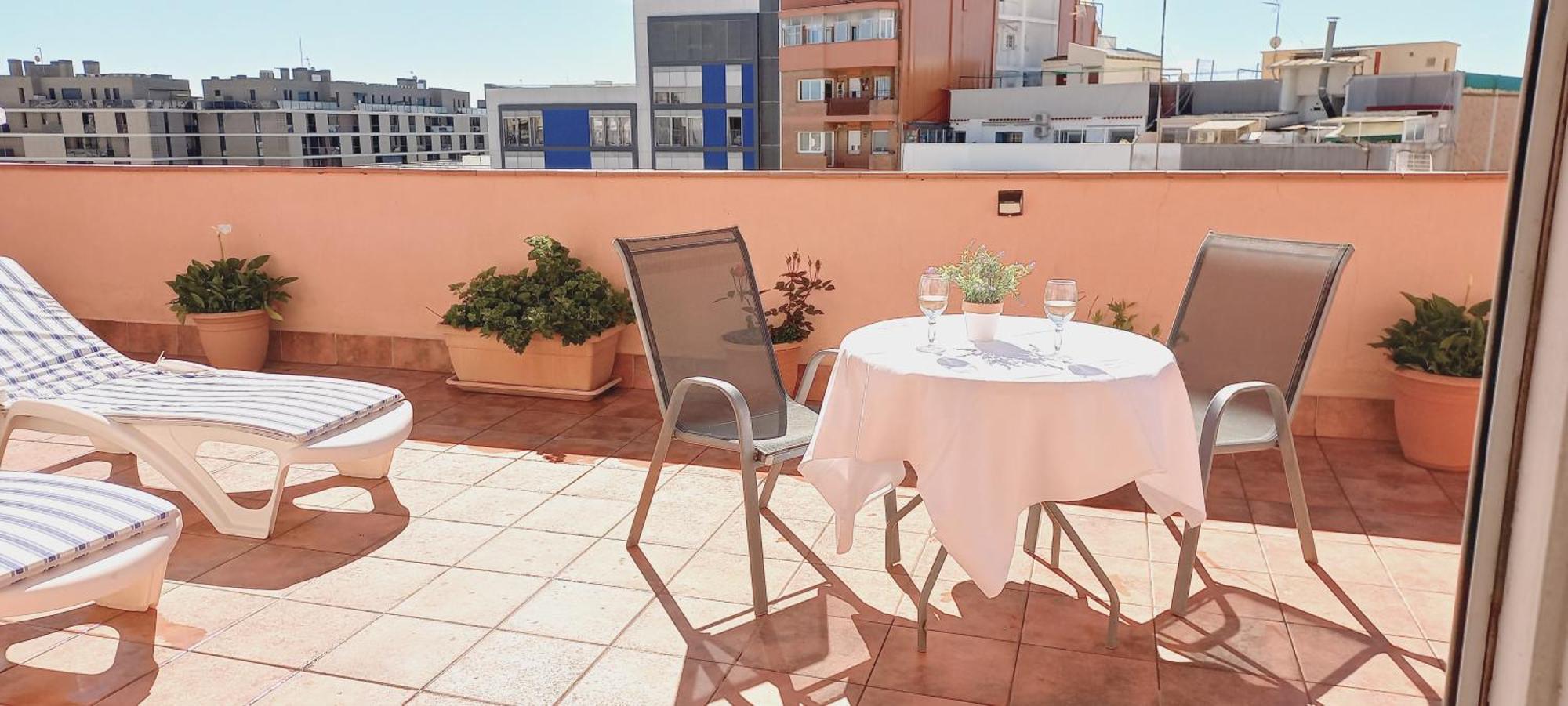 Apartament Cozy And Sunny Penthouse Fira Bcn L’Hospitalet de Llobregat Zewnętrze zdjęcie